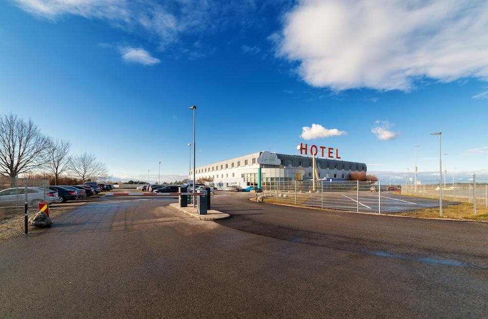 Lifehotel Vienna Airport Фишаменд Дорф Экстерьер фото