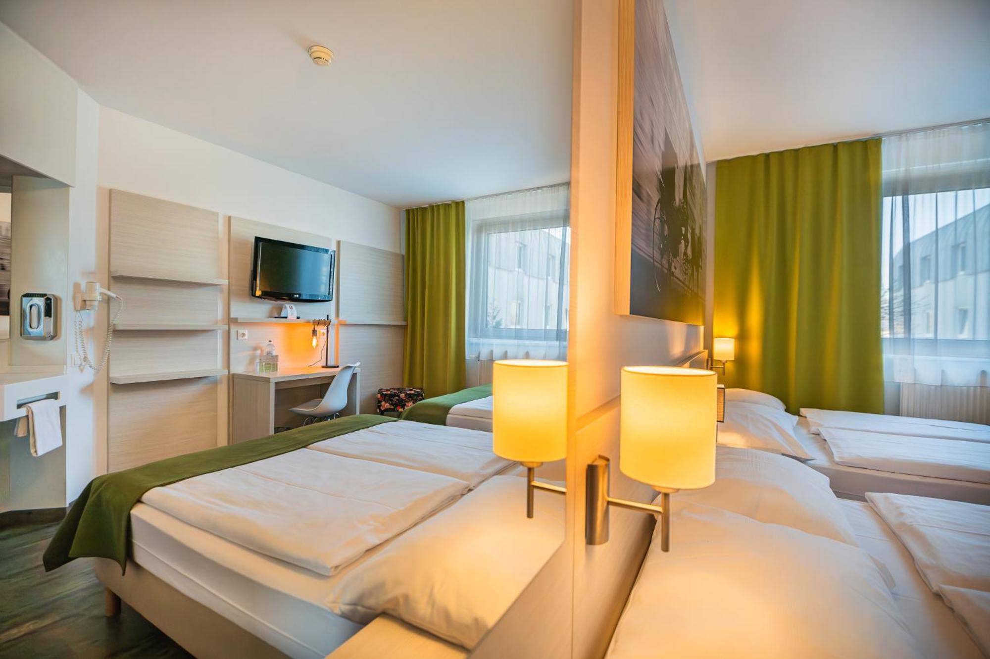 Lifehotel Vienna Airport Фишаменд Дорф Экстерьер фото